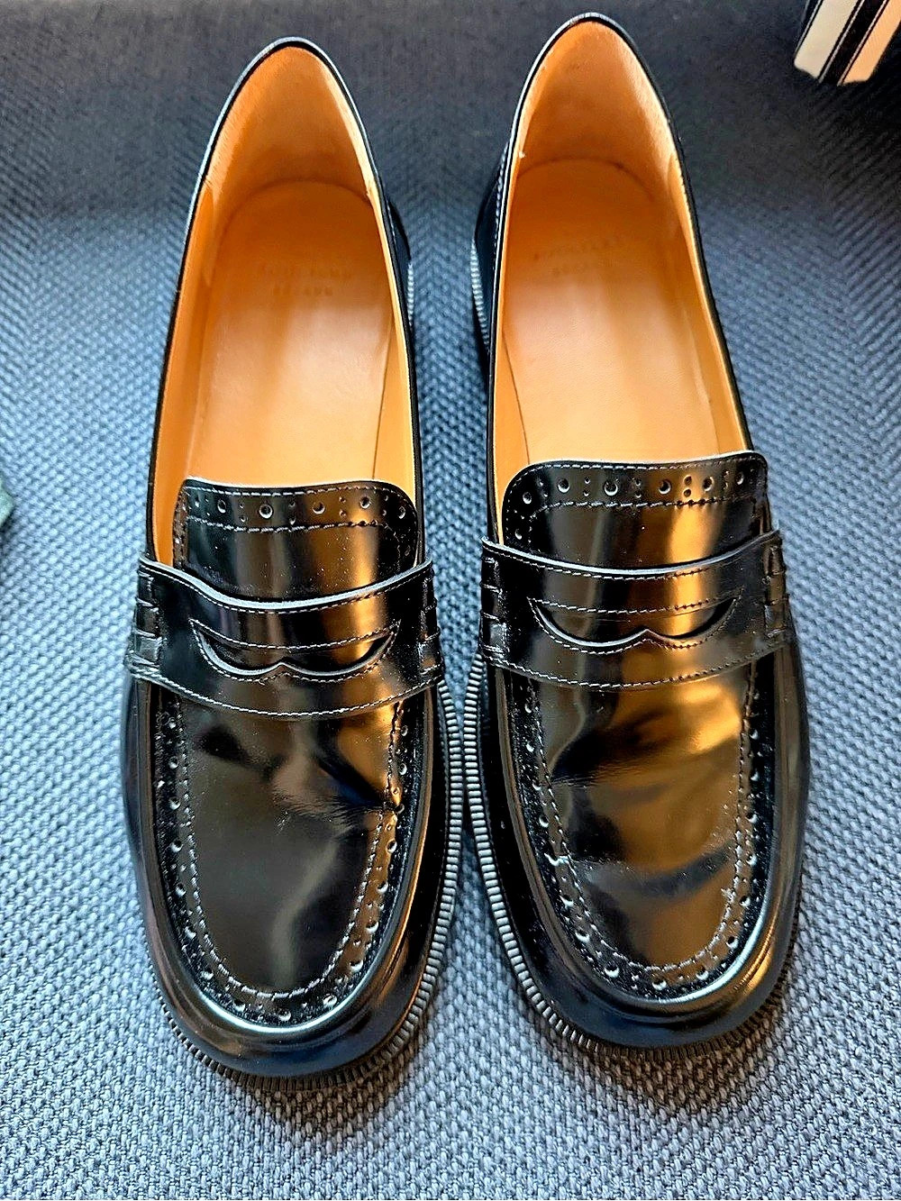 Sezane Adam Loafers in Glossy Black.